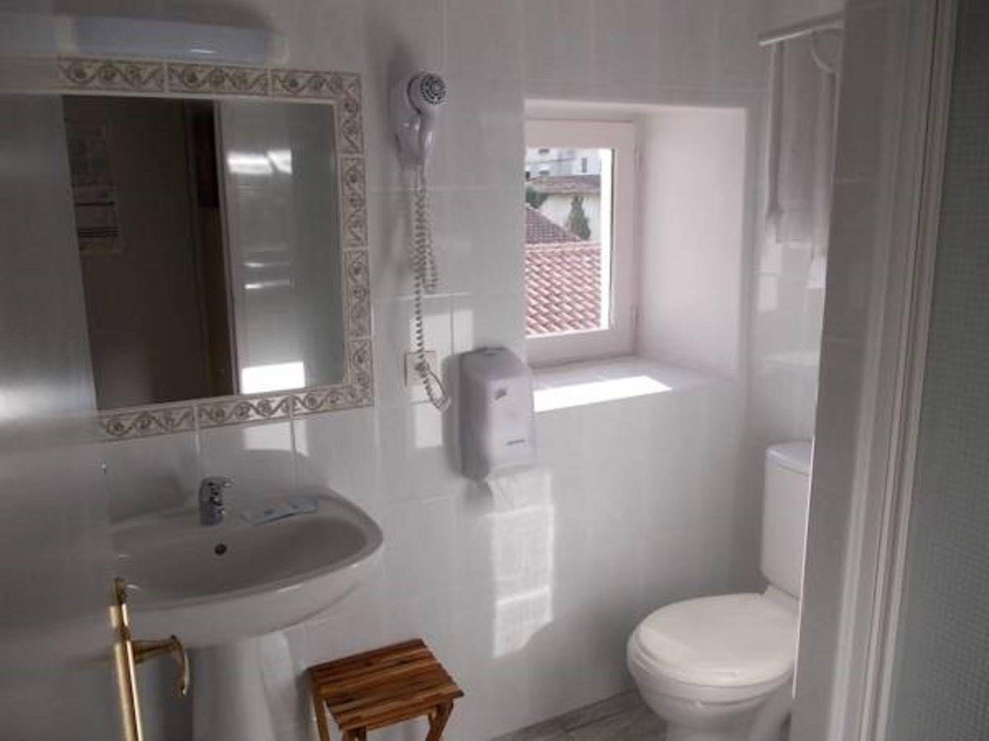 Hotel Le Clementenia Arnéguy Eksteriør billede